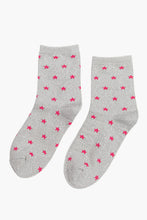 Load image into Gallery viewer, Light Grey Fuchsia Star Print Glitter Socks
